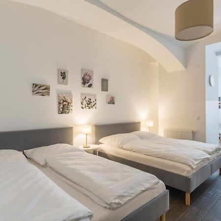 Cozy Heaven In The Lovely 2Nd District Of Wina Bagian luar foto